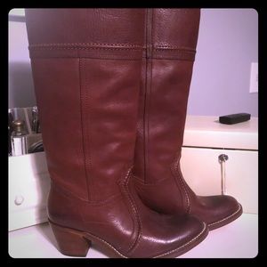 NWOT Frye Jane Boots